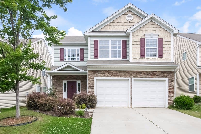 532 Knothole Ln, Charlotte photo 1