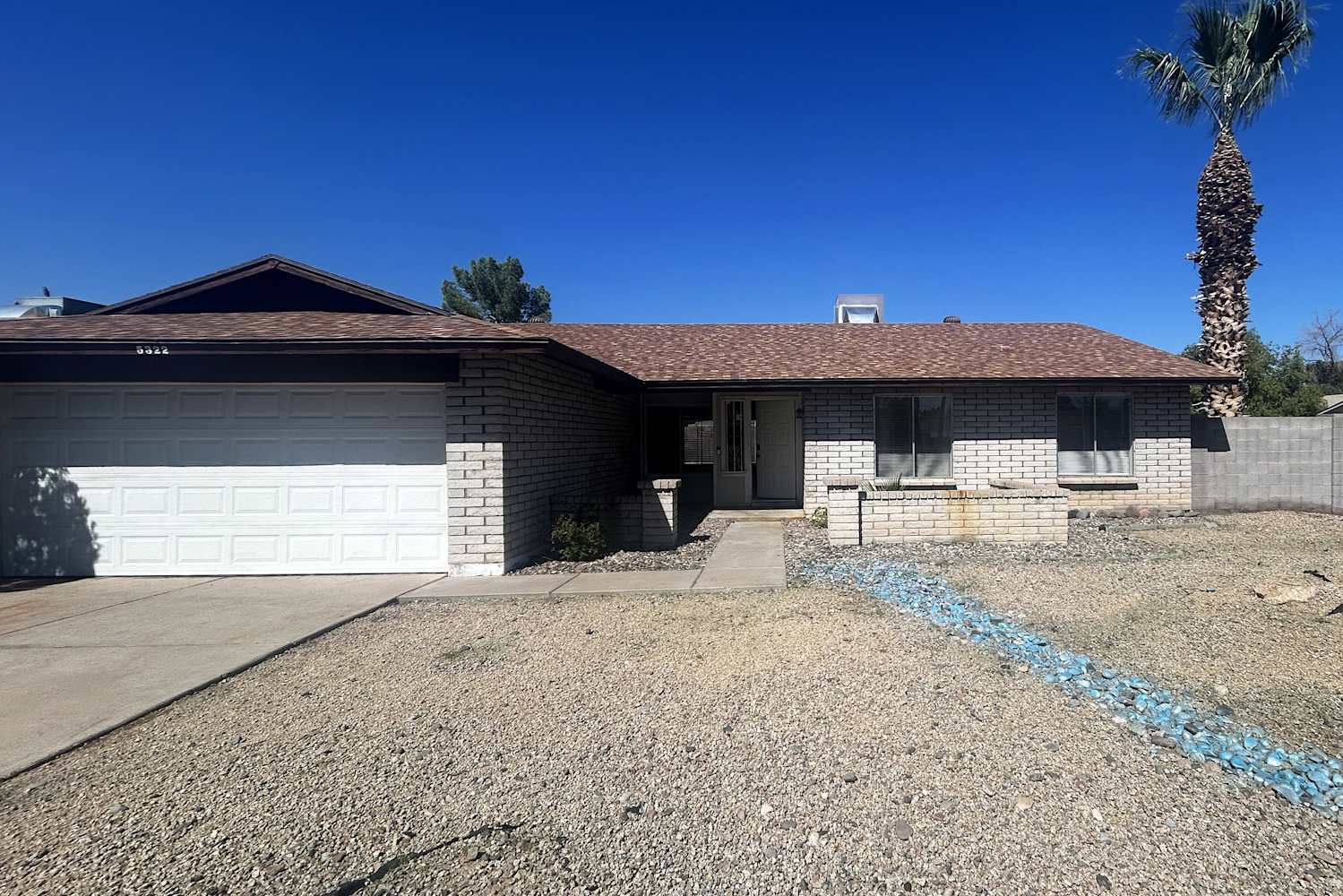 5322 W Seldon Lane, Glendale photo 1