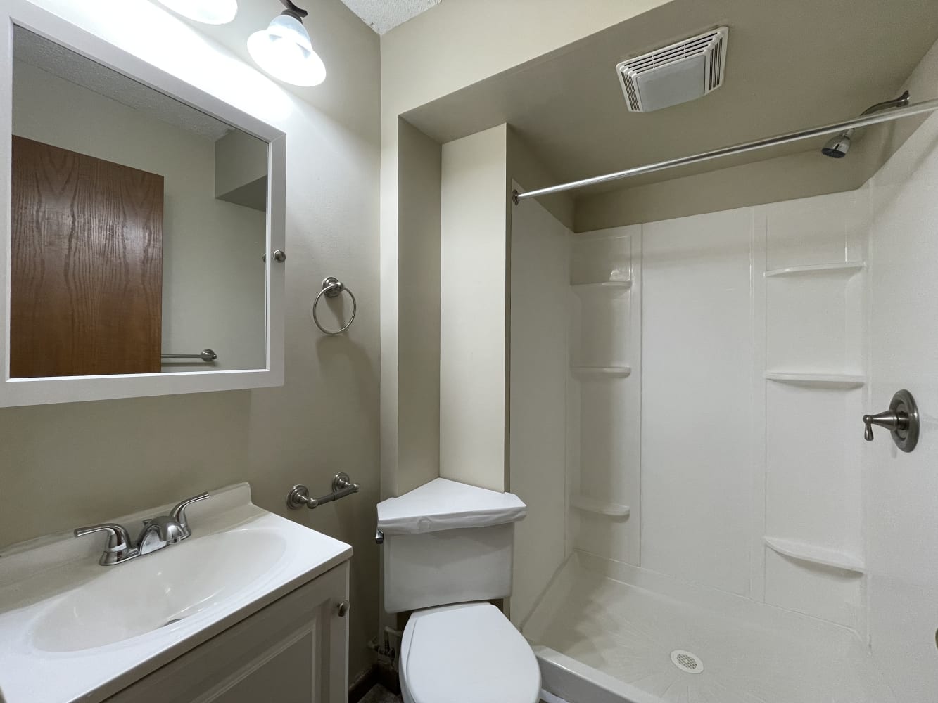 5325 W 140th St, Savage photo 18