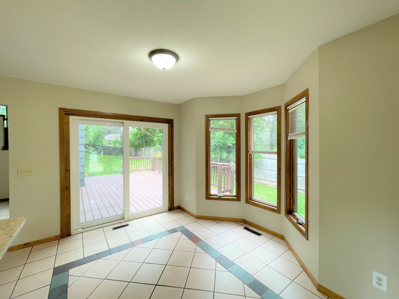 5325 W 140th St, Savage photo 8