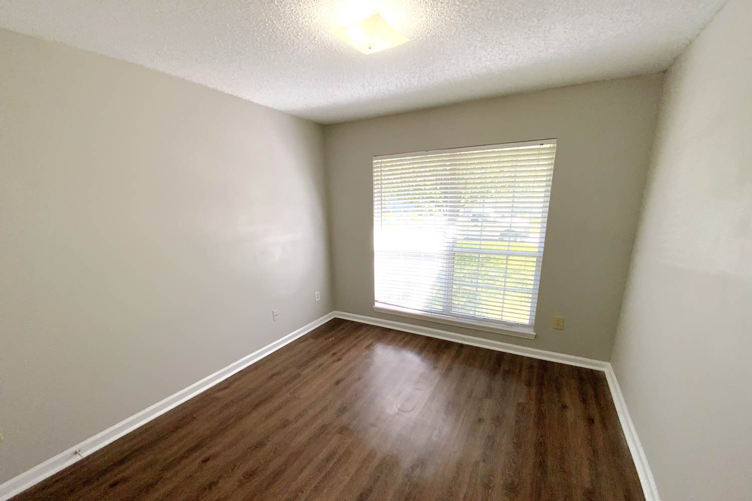 5335 Blue Pacific Dr W, Jacksonville photo 6