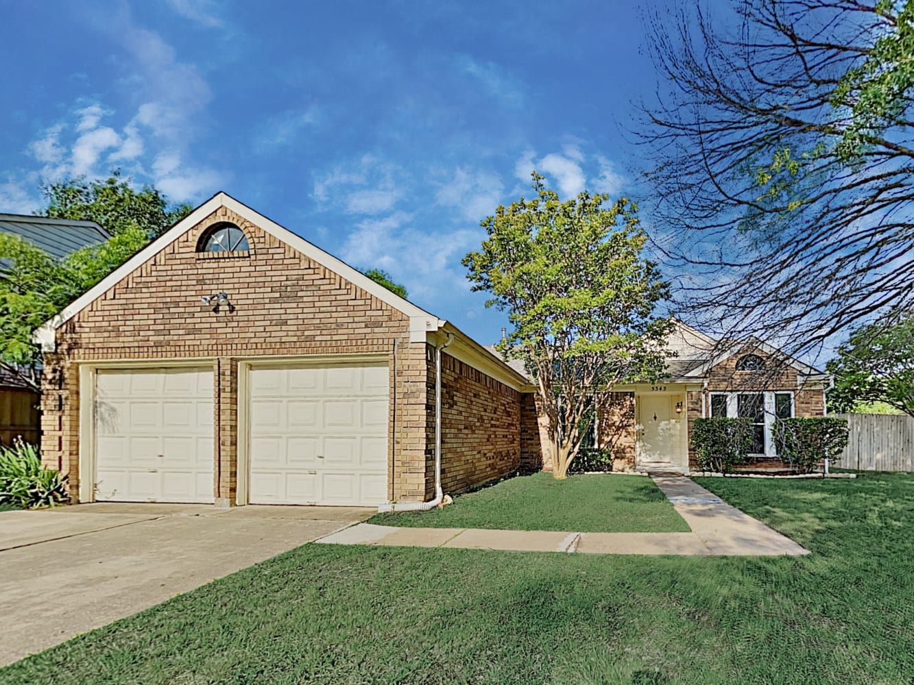 5345 Colonial Dr, Flower Mound photo 1