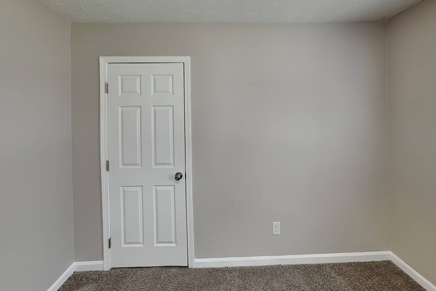 535 Zachary Ct, Stone Mountain photo 14