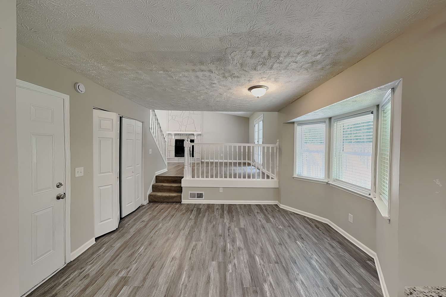 535 Zachary Ct, Stone Mountain photo 9