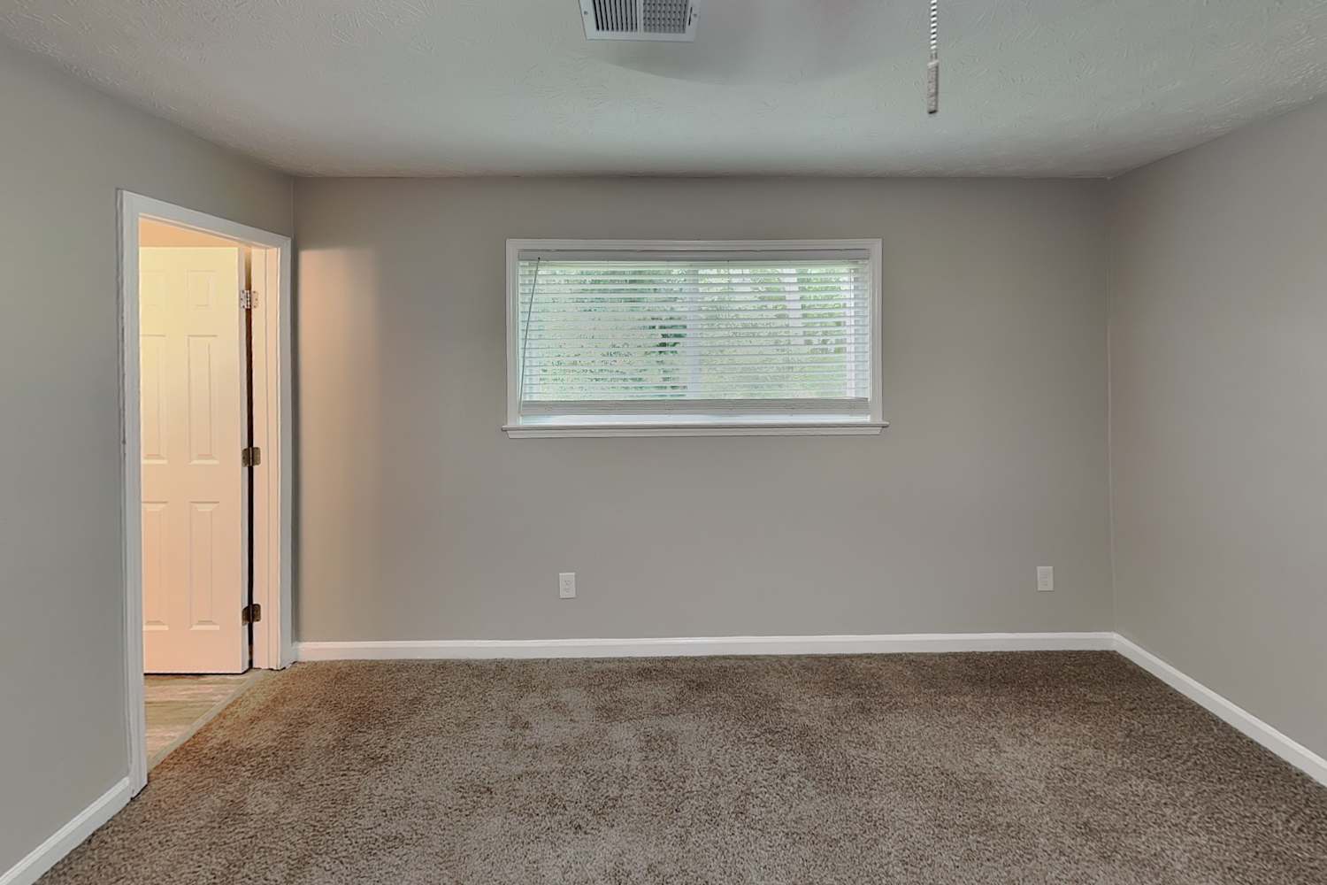 535 Zachary Ct, Stone Mountain photo 12