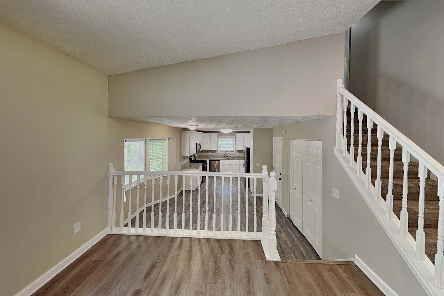 535 Zachary Ct, Stone Mountain photo 8
