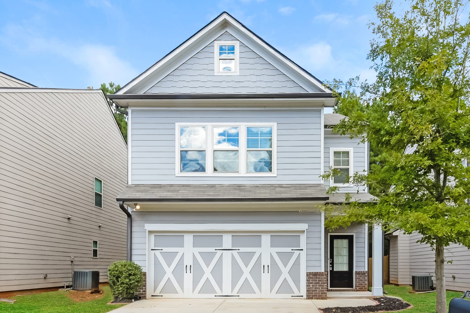 Front of 5376 Apple Grove Rd, Buford, GA