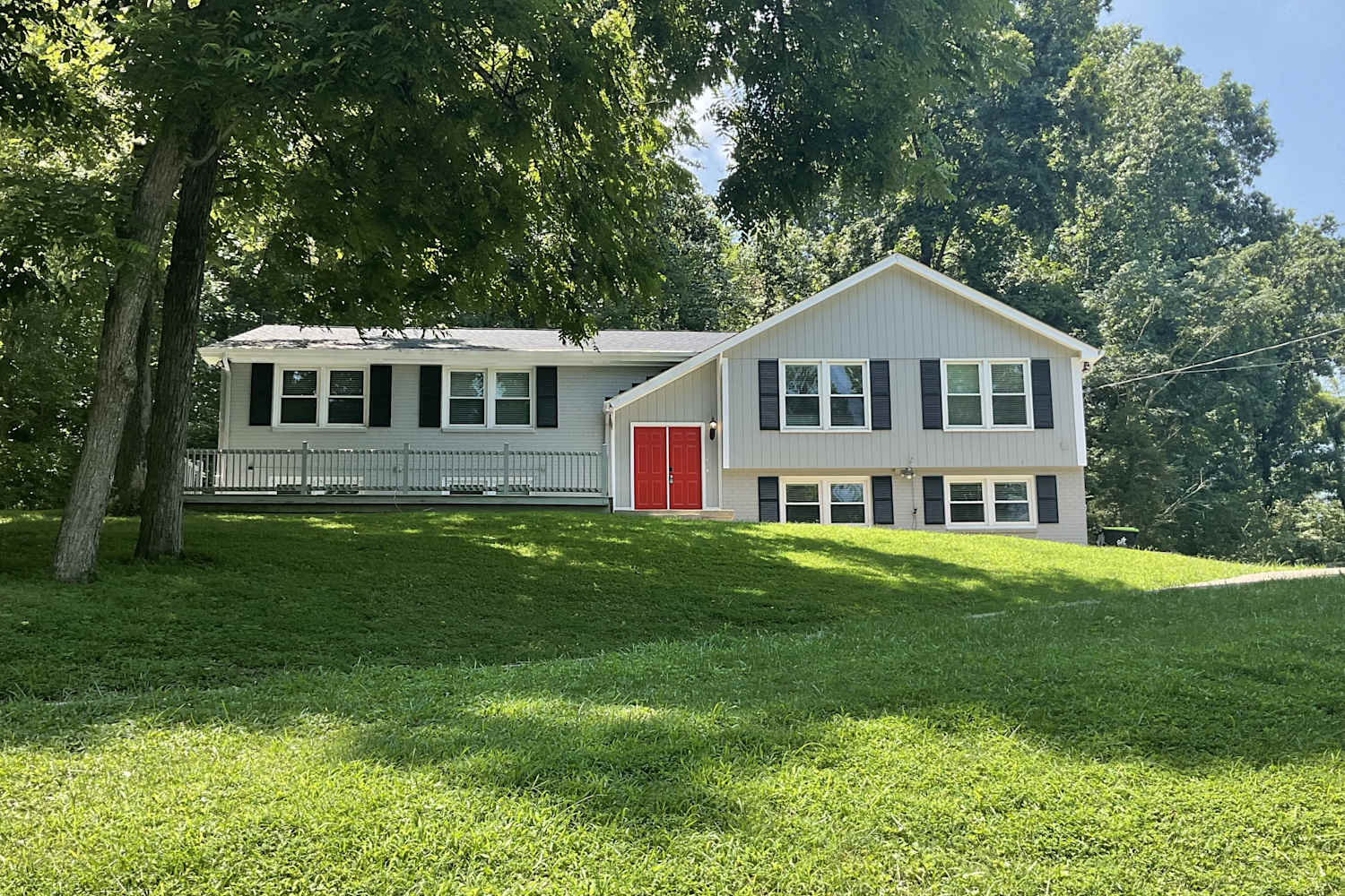 A house we rent in Old Hickory, TN