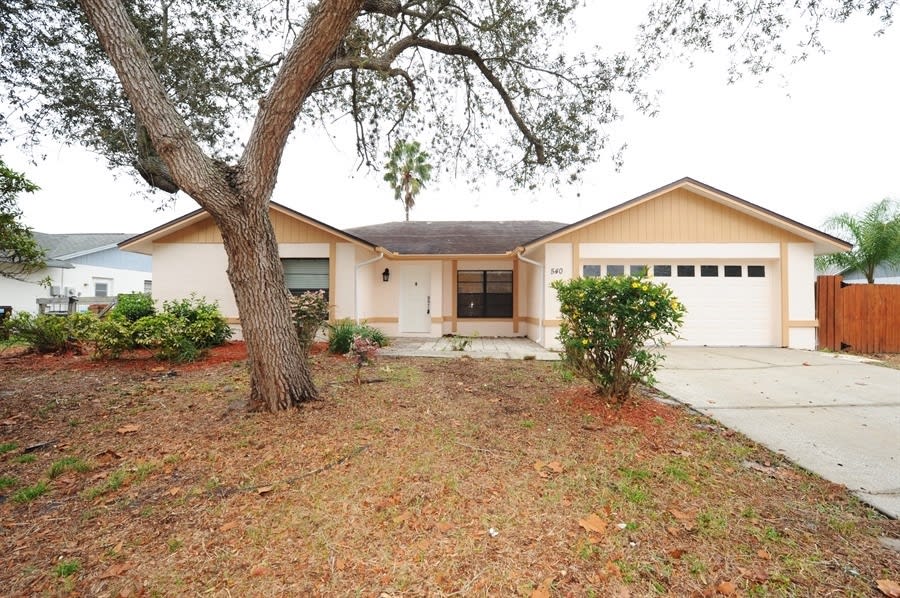 Front of 540 Still Meadows Cir W, Palm Harbor, FL