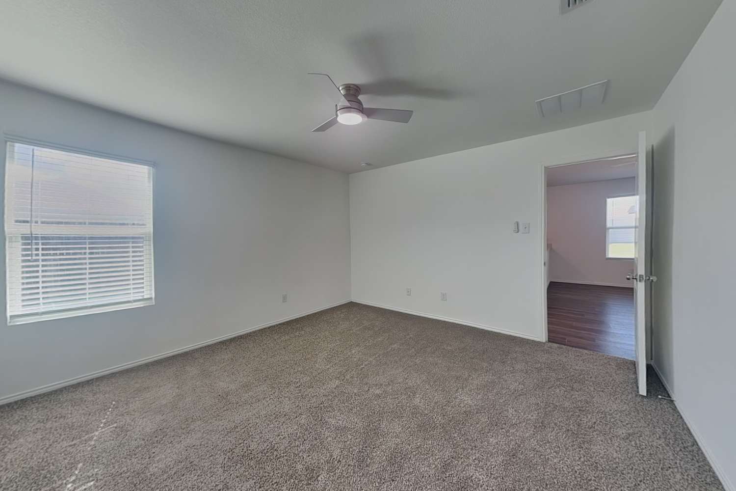 5406 Longshadow Dr, Princeton photo 10