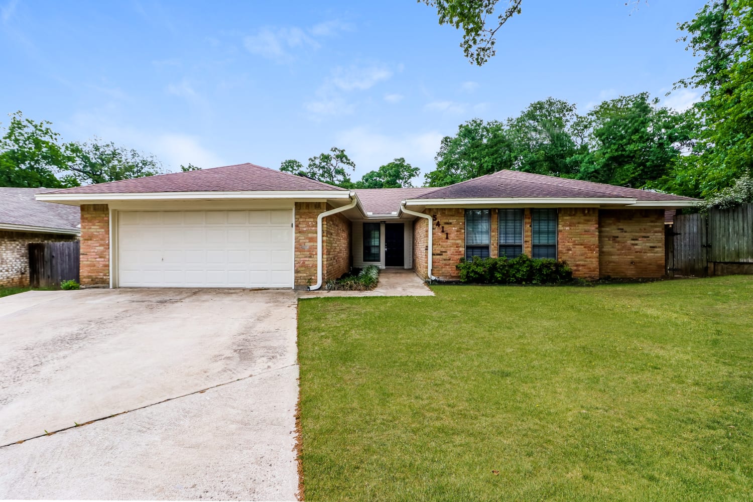 5411 Rimrock Ct, Arlington photo 1