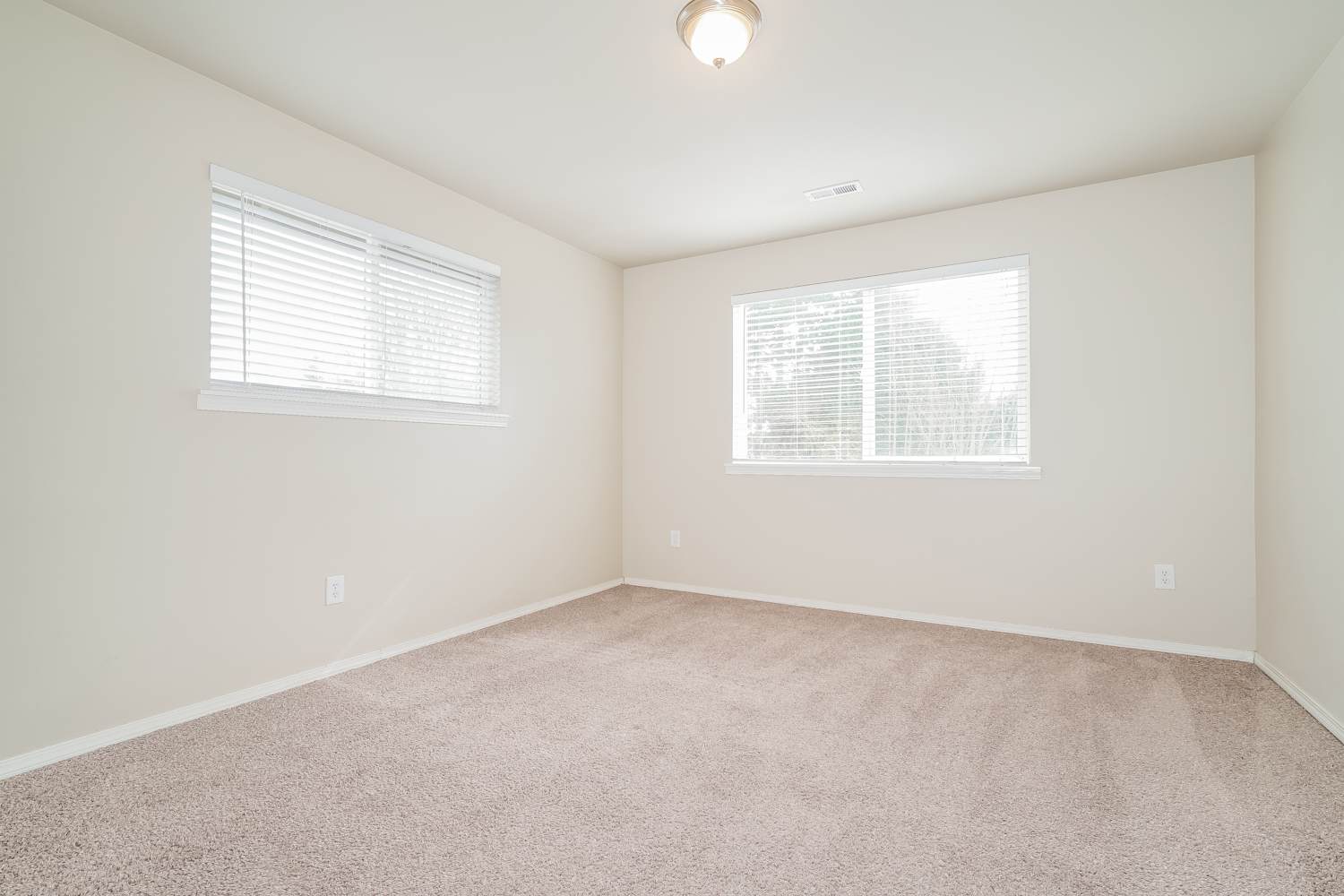 5414 N 33rd St, Tacoma photo 9