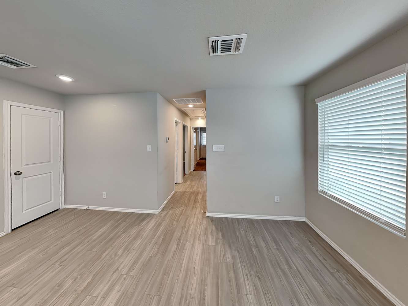 5414 Verdugos Pl, San Antonio photo 6