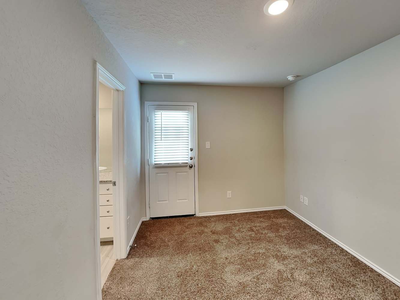 5414 Verdugos Pl, San Antonio photo 9