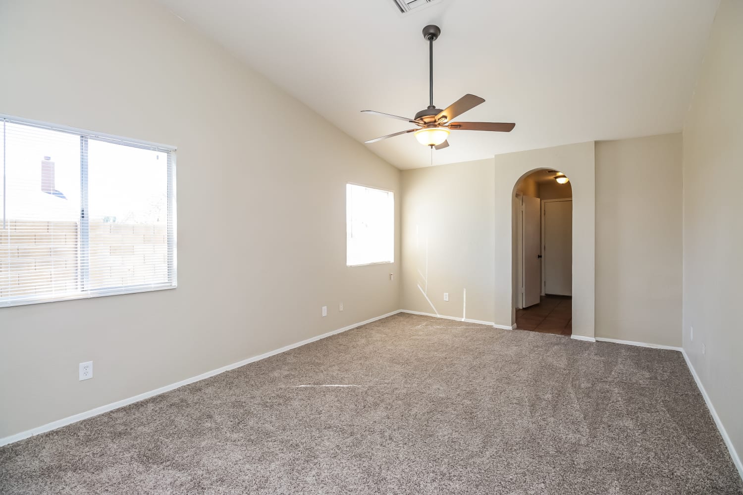 5430 N 79th Dr, Glendale photo 9