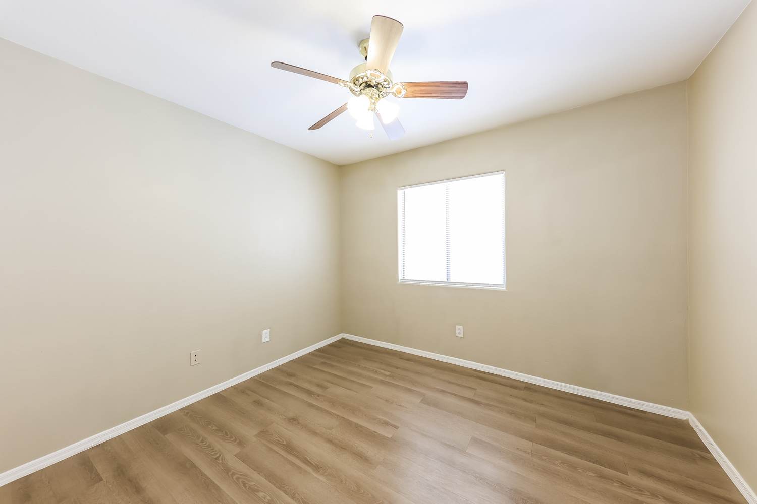 5433 W Grove St, Laveen photo 12