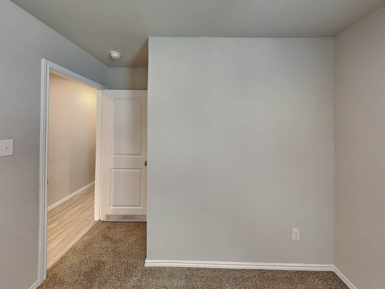5437 Verdugos Pl, San Antonio photo 13