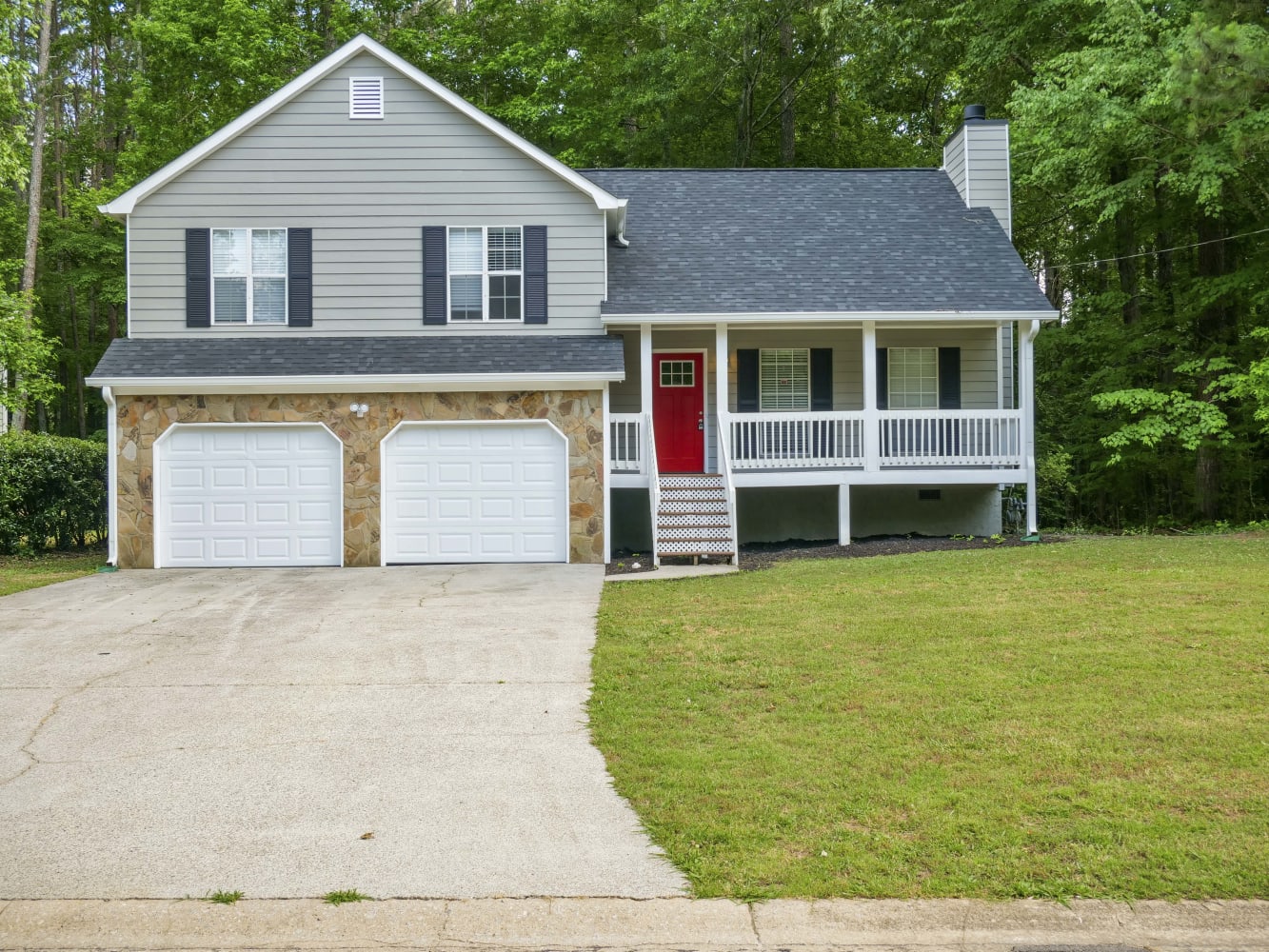 Front of 5441 Quarters Way, Powder Springs, GA