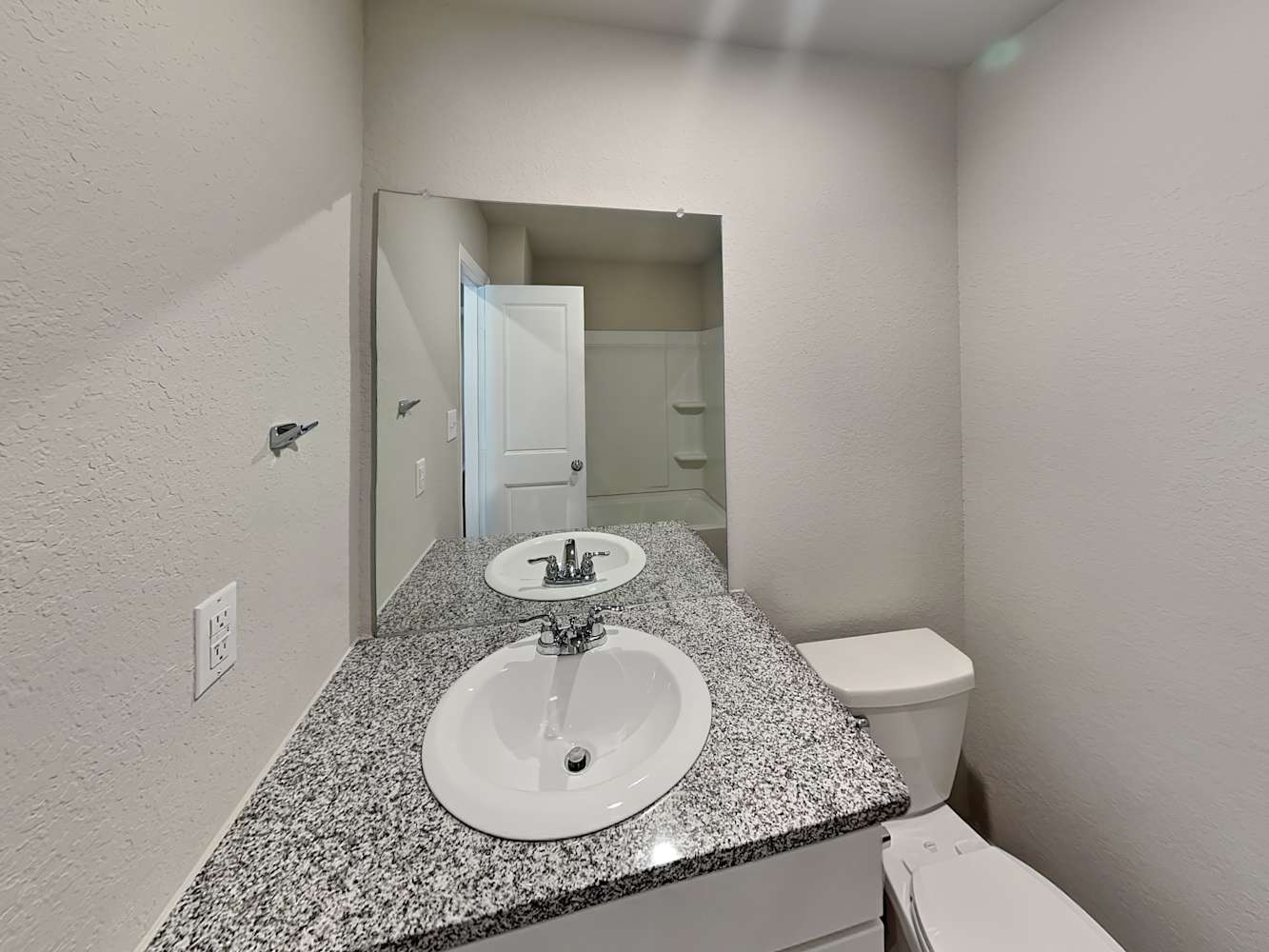 5445 Verdugos Pl, San Antonio photo 15