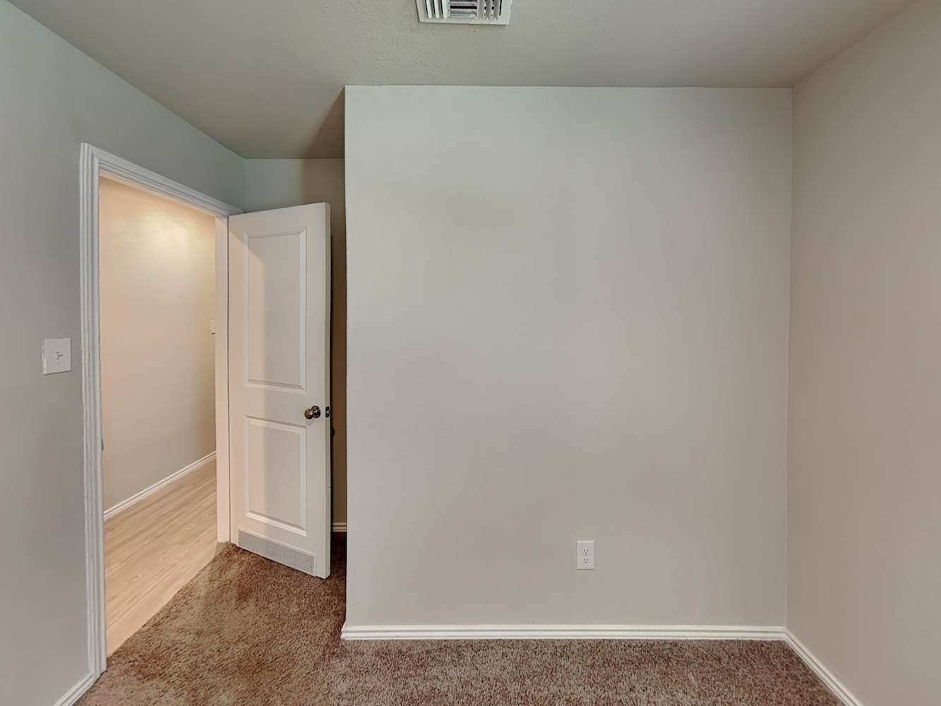 5449 Verdugos Pl, San Antonio photo 17
