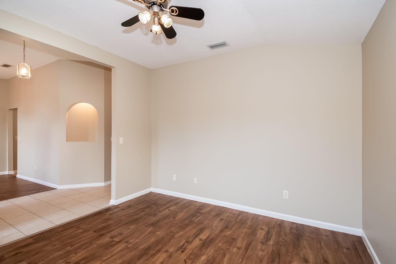 545 Thornberry Rd, Orange Park photo 8