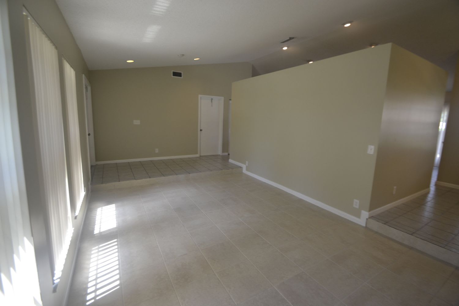 5463 Nw 58Th Ter, Coral Springs photo 10