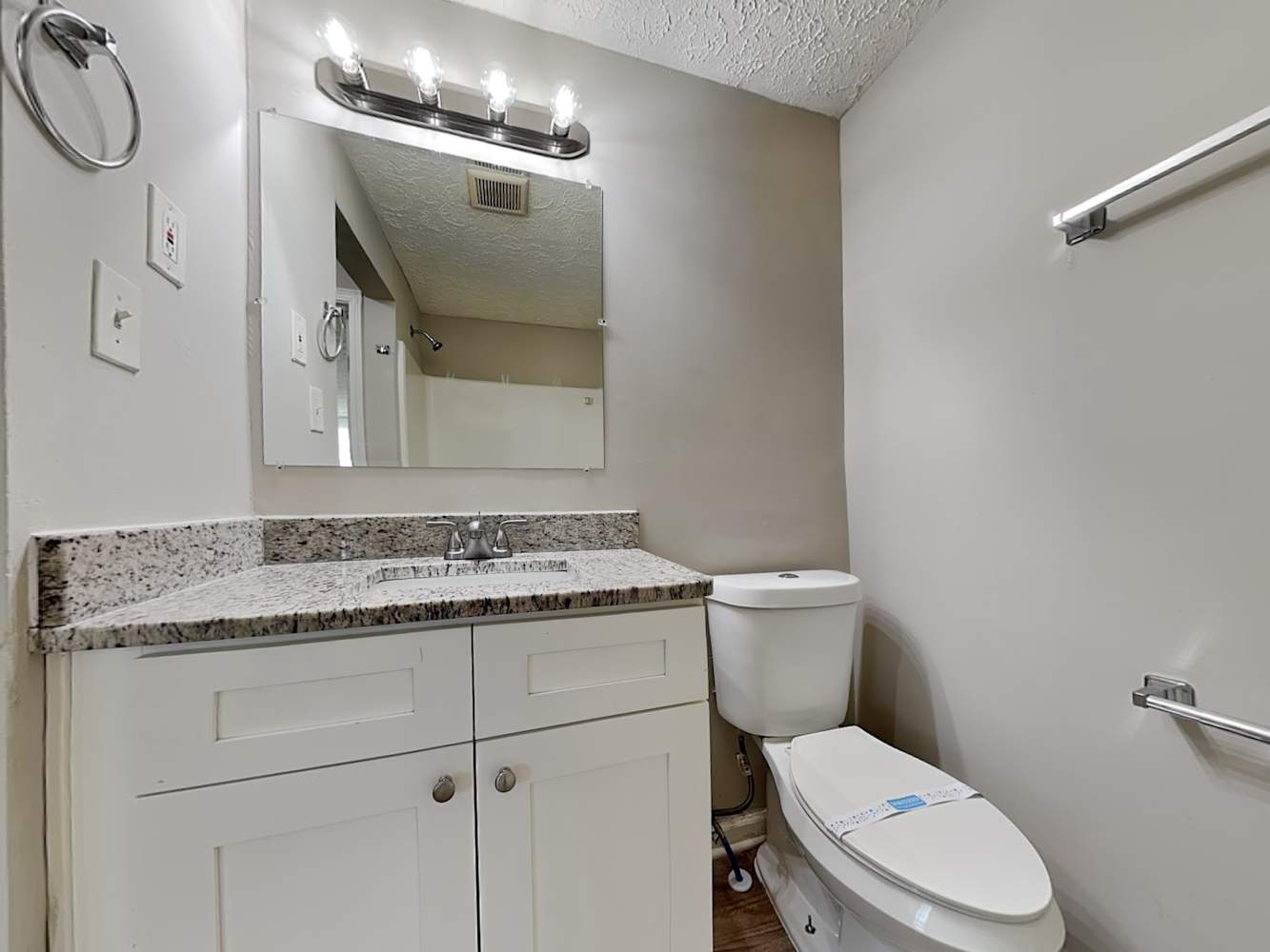 547 Rustic Rd, Stockbridge photo 18