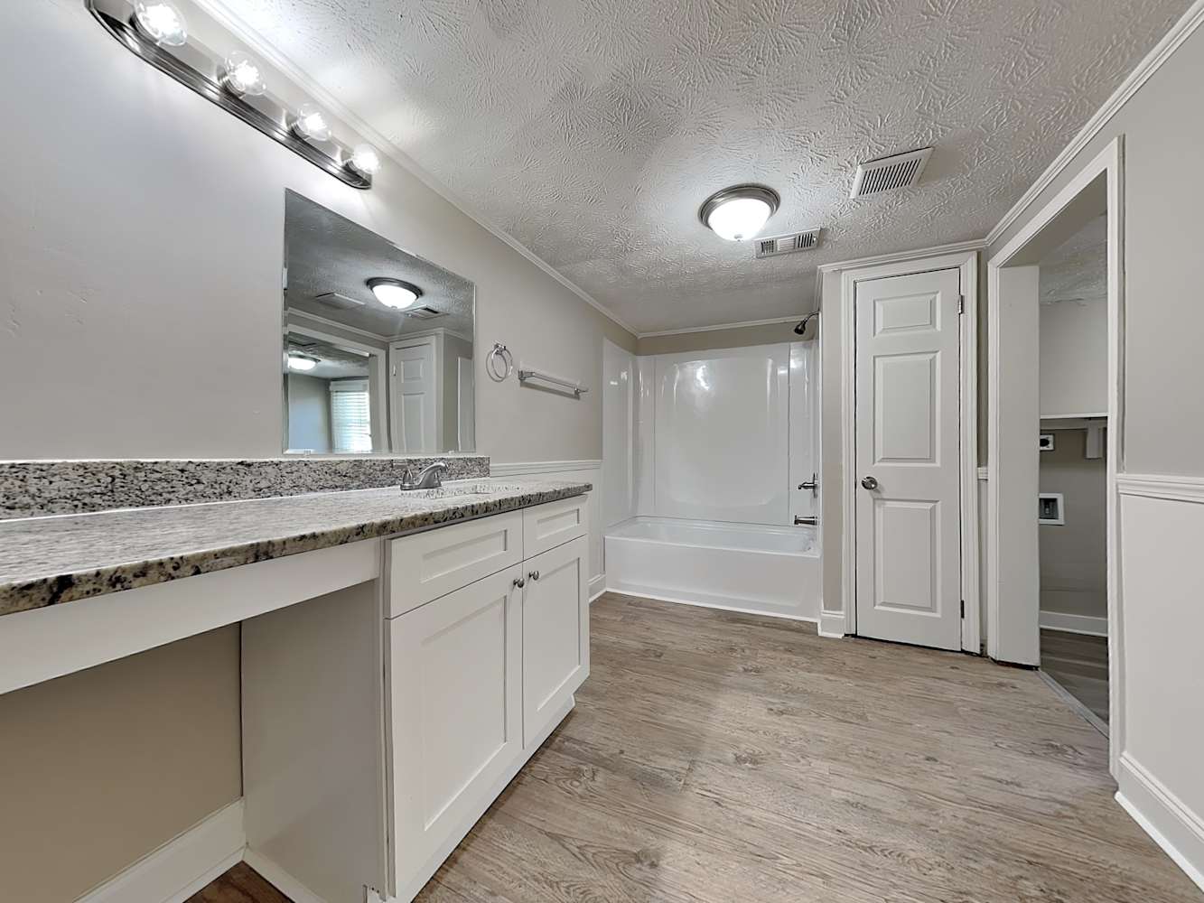 547 Rustic Rd, Stockbridge photo 21