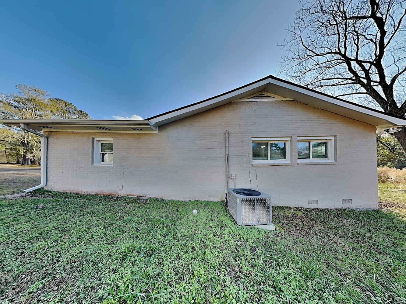 547 Rustic Rd, Stockbridge photo 22