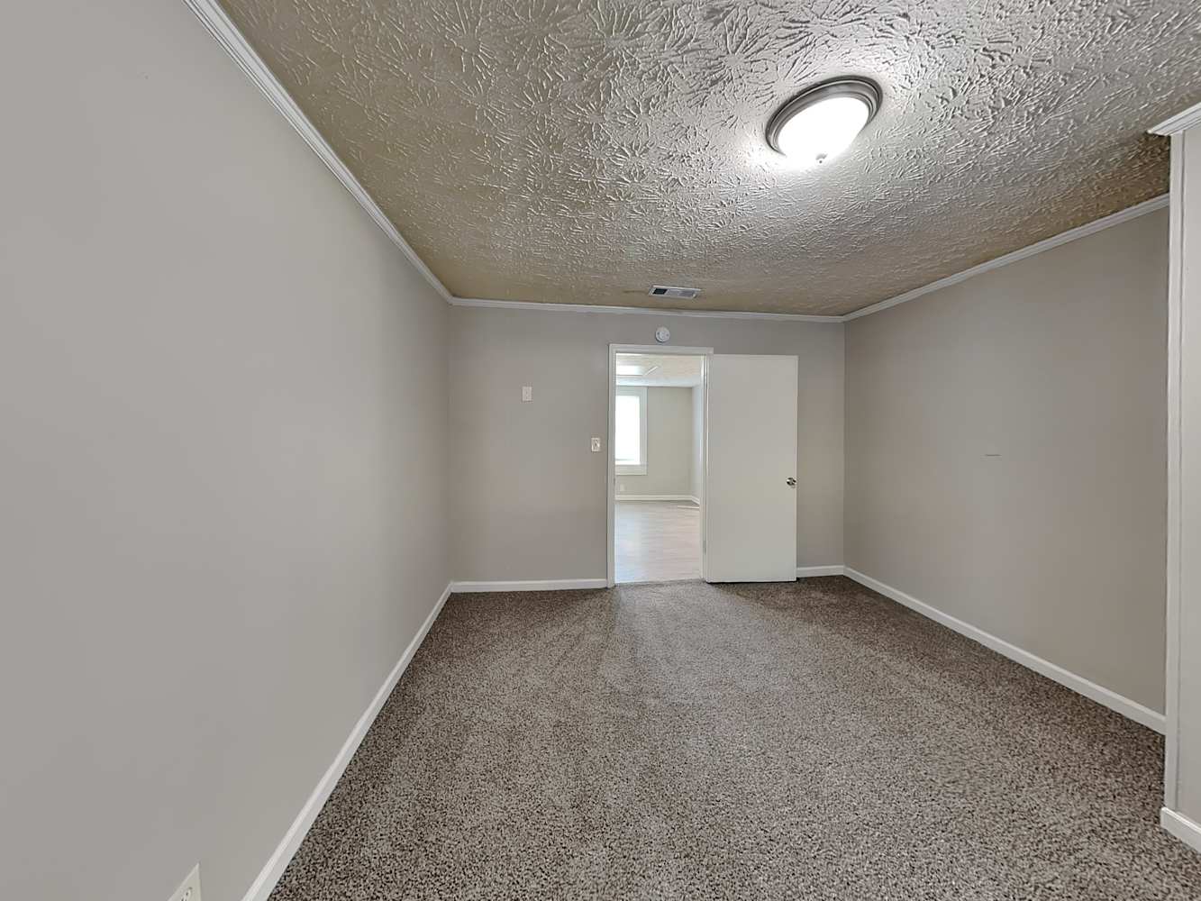 547 Rustic Rd, Stockbridge photo 12