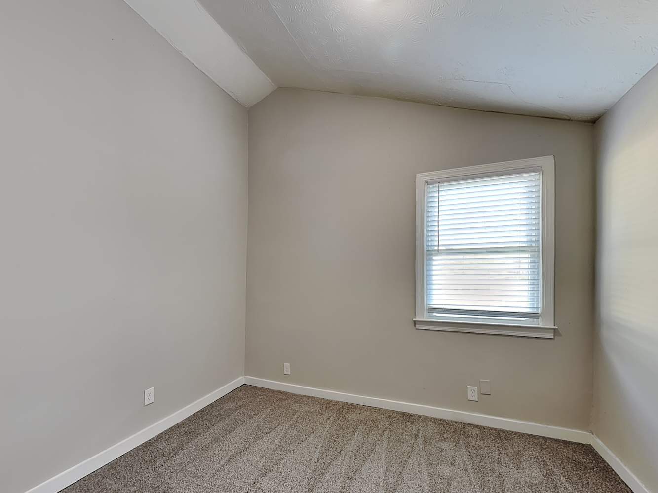 547 Rustic Rd, Stockbridge photo 14
