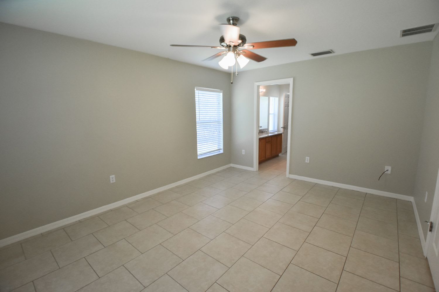 5493 S Chamberlain Blvd, North Port photo 8