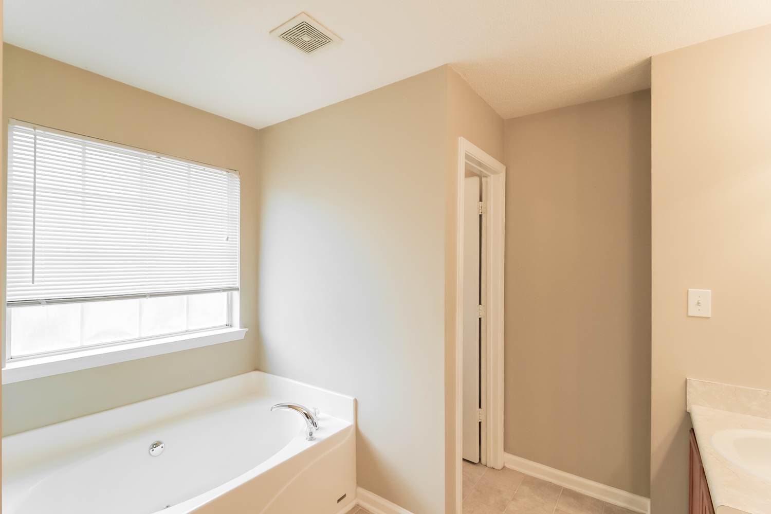 55 Kendall Ln, Covington photo 14