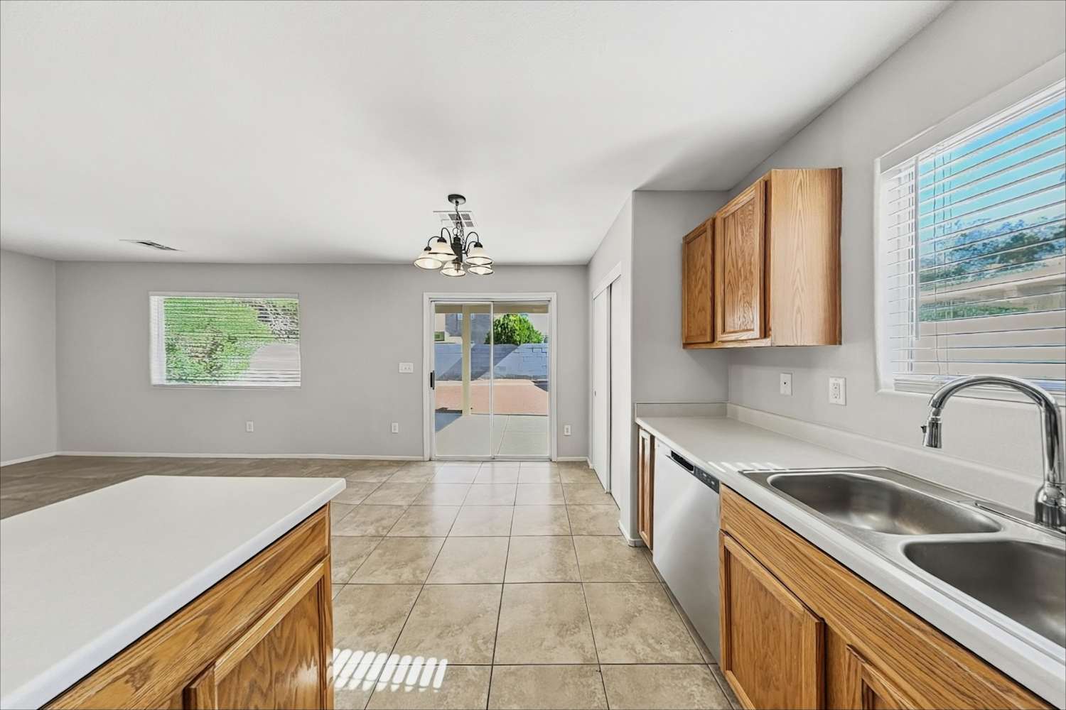 5504 Eagle Cove Ave, Las Vegas photo 9