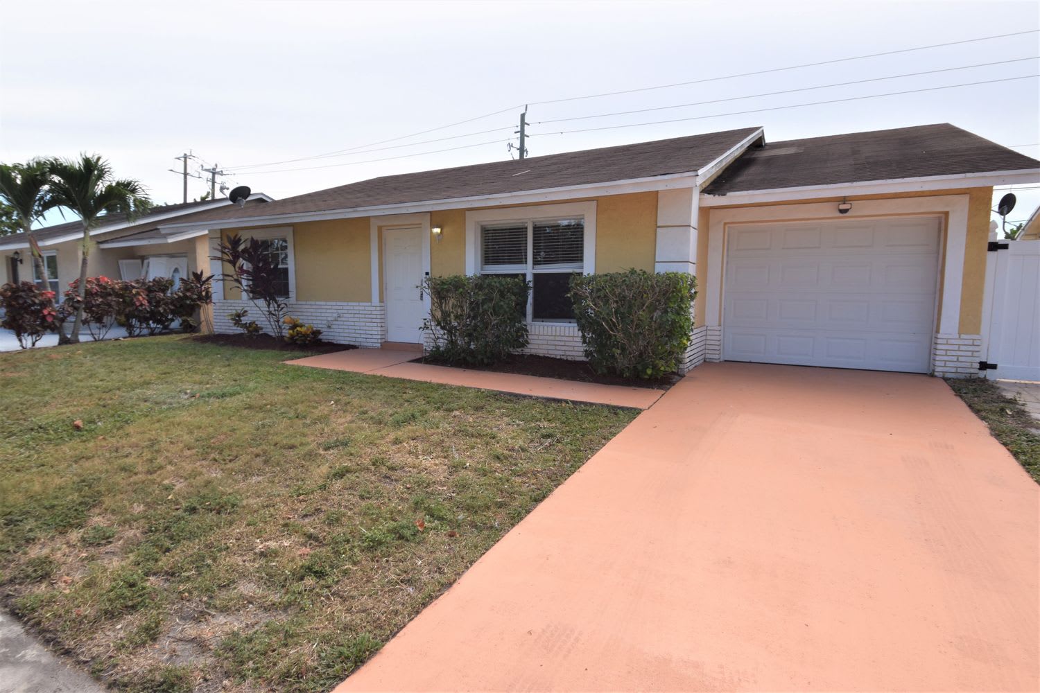 Front of 5535 Haverford Way, Lake Worth, FL