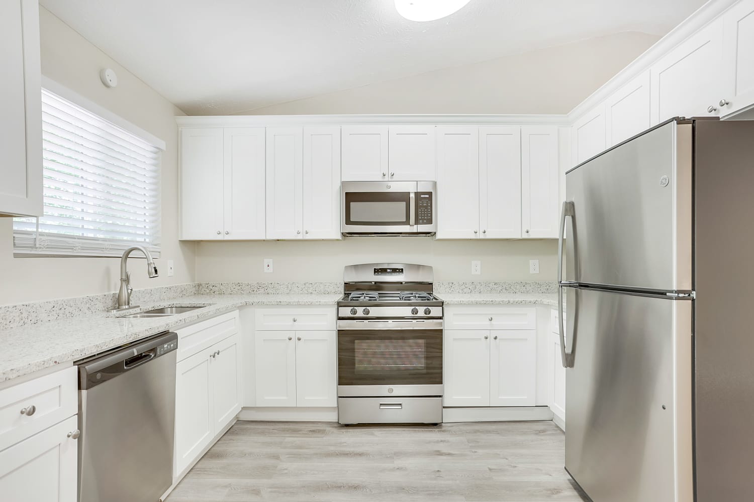5539 Petite Ct, Lithonia photo 7