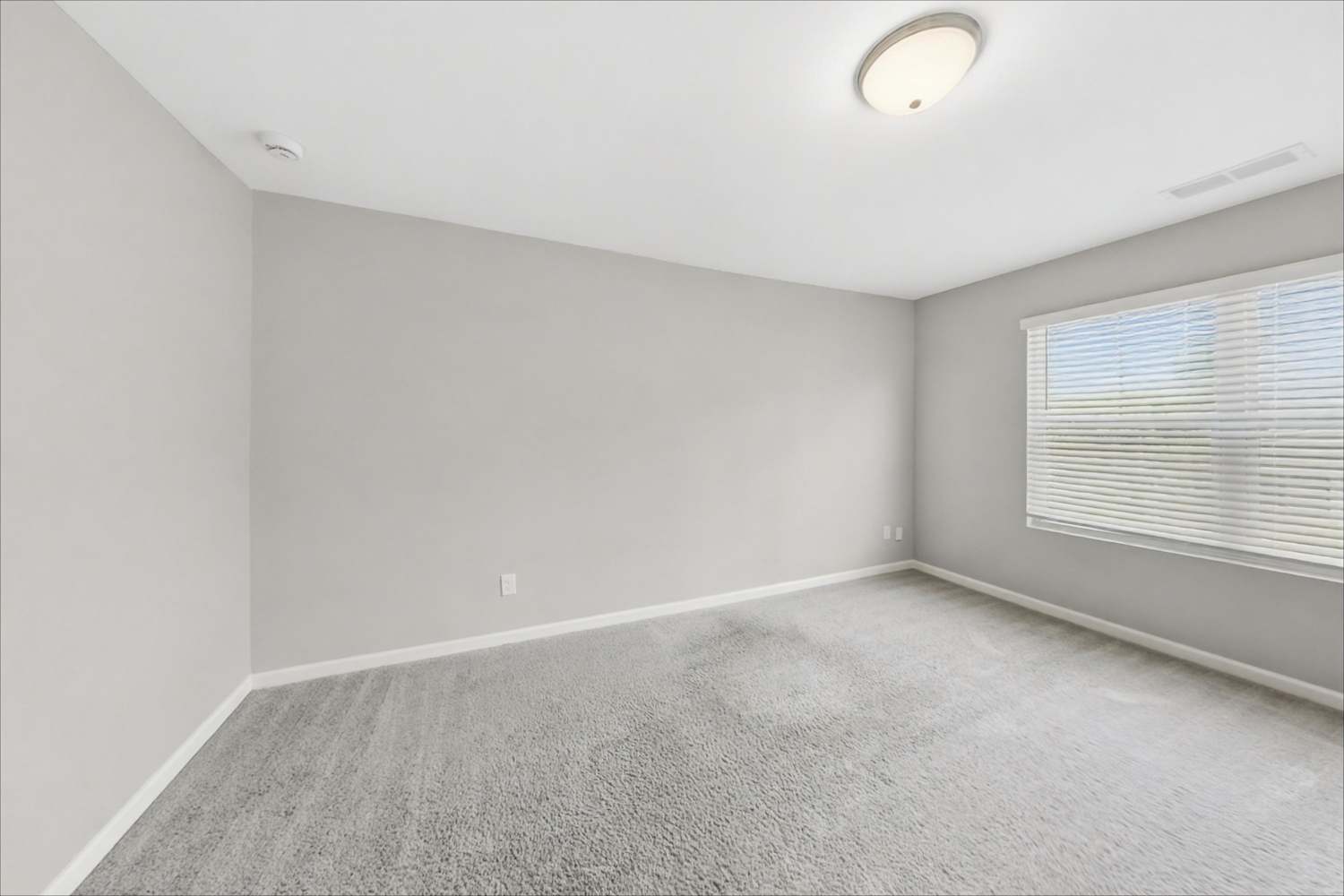 555 S Fortune Way, Dallas photo 16