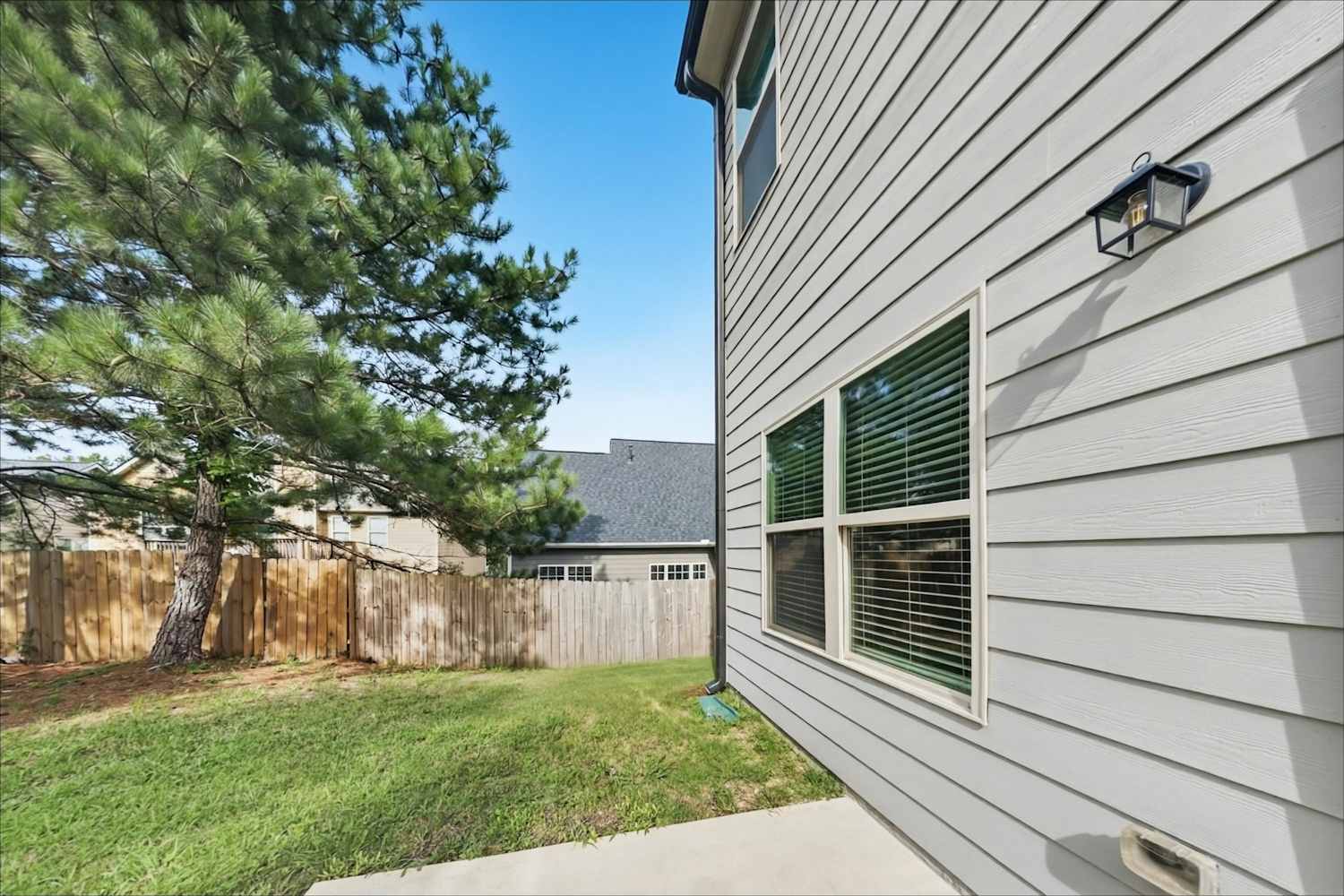 555 S Fortune Way, Dallas photo 18