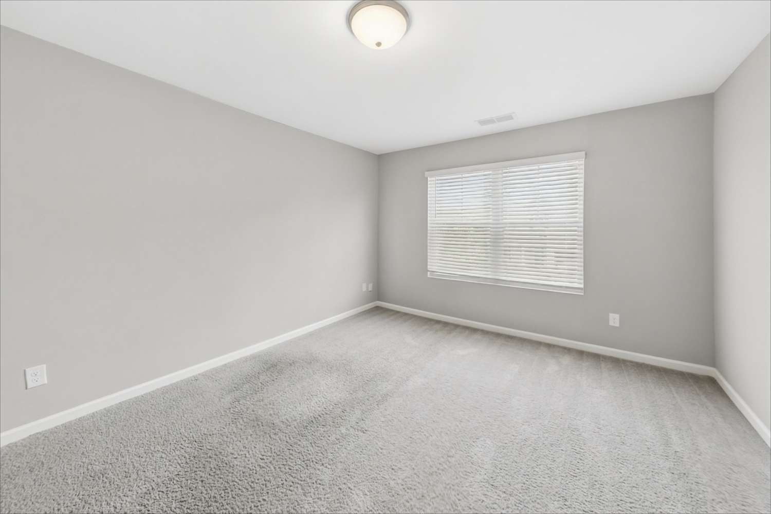 555 S Fortune Way, Dallas photo 15
