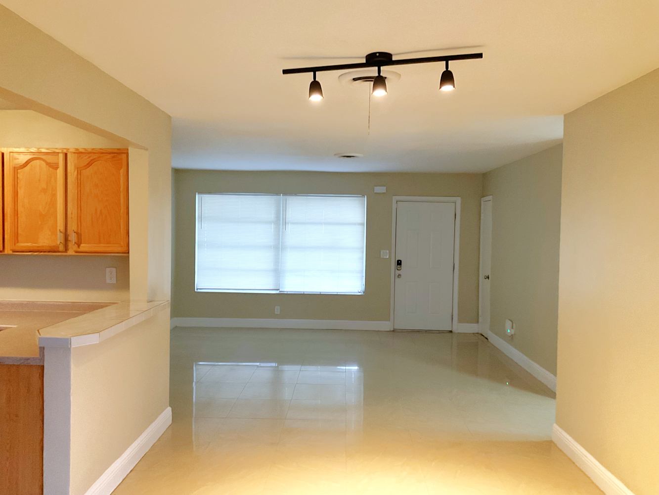 5560 SW 7th Ct, Margate photo 4