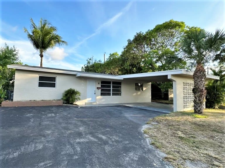 5560 SW 7th Ct, Margate photo 2