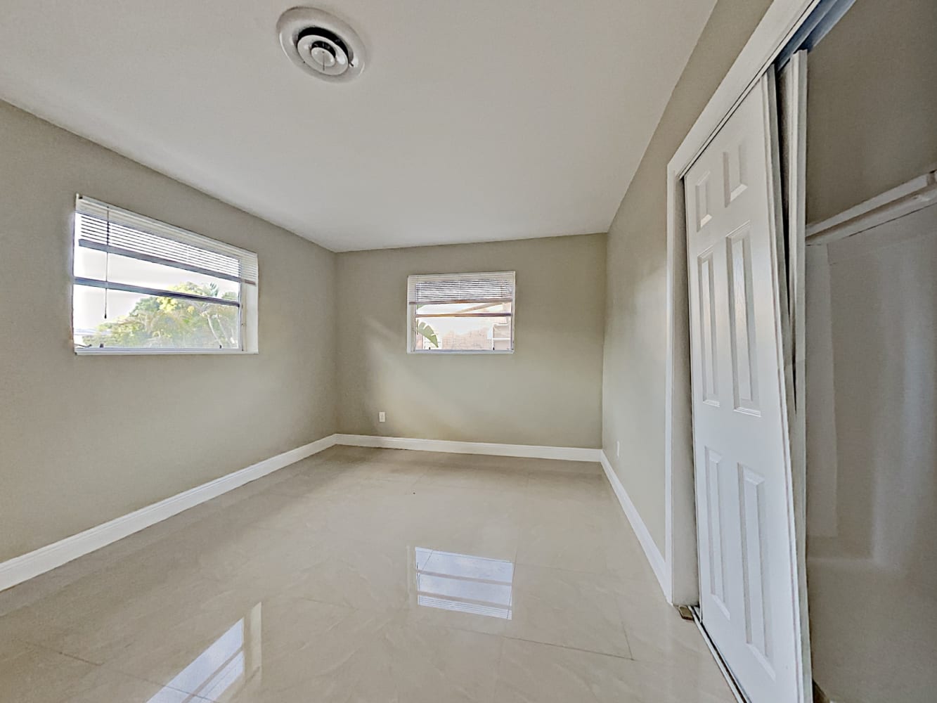 5560 SW 7th Ct, Margate photo 9