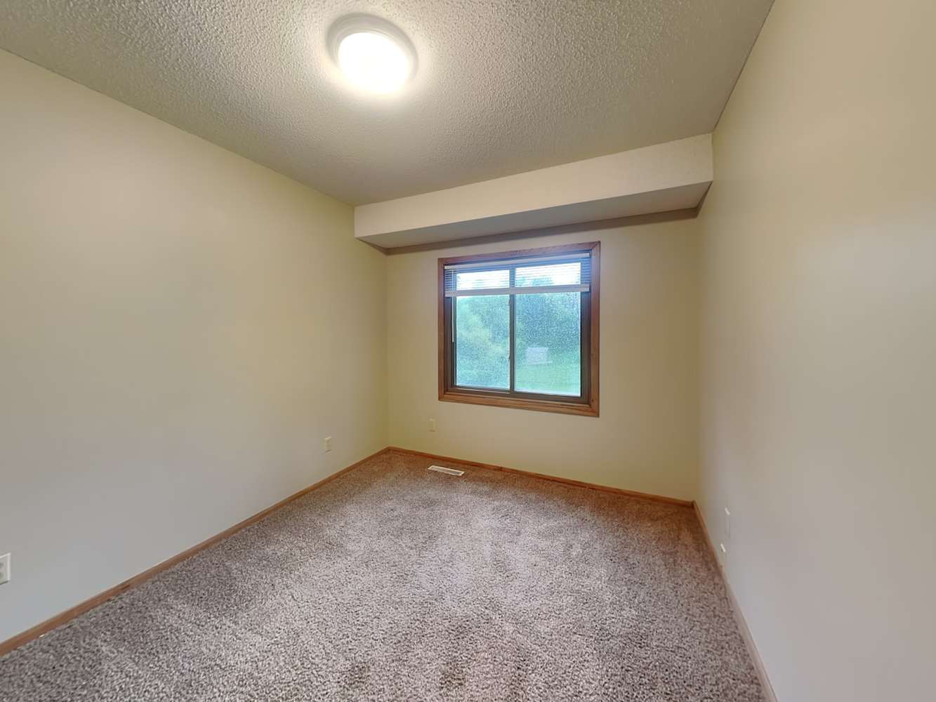 5565 Knoll Dr, Shoreview photo 12