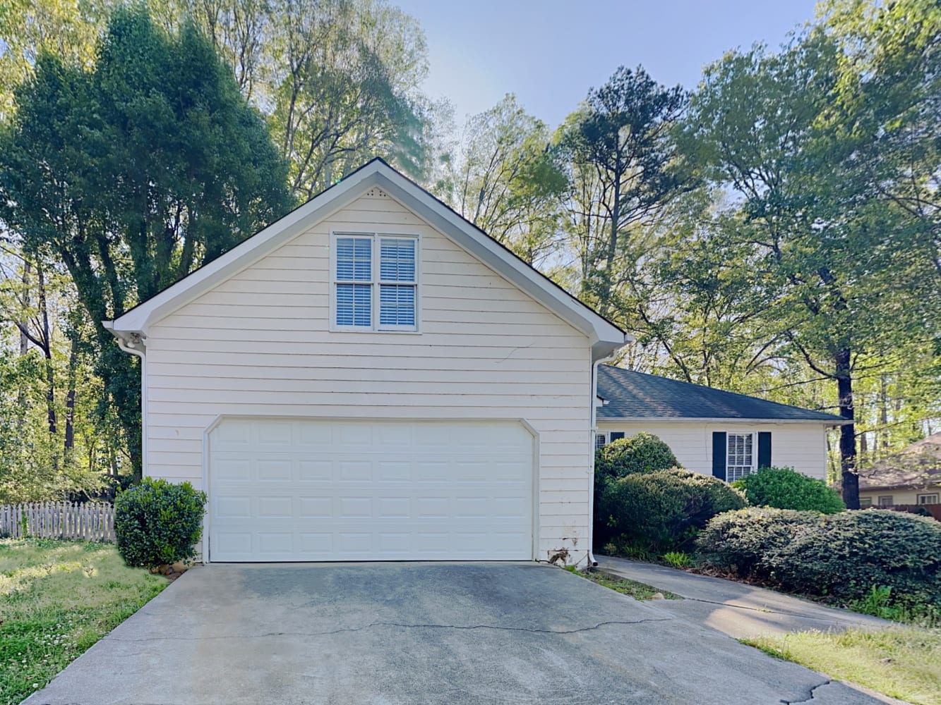 Front of 561 Black Creek Dr, Lawrenceville, GA