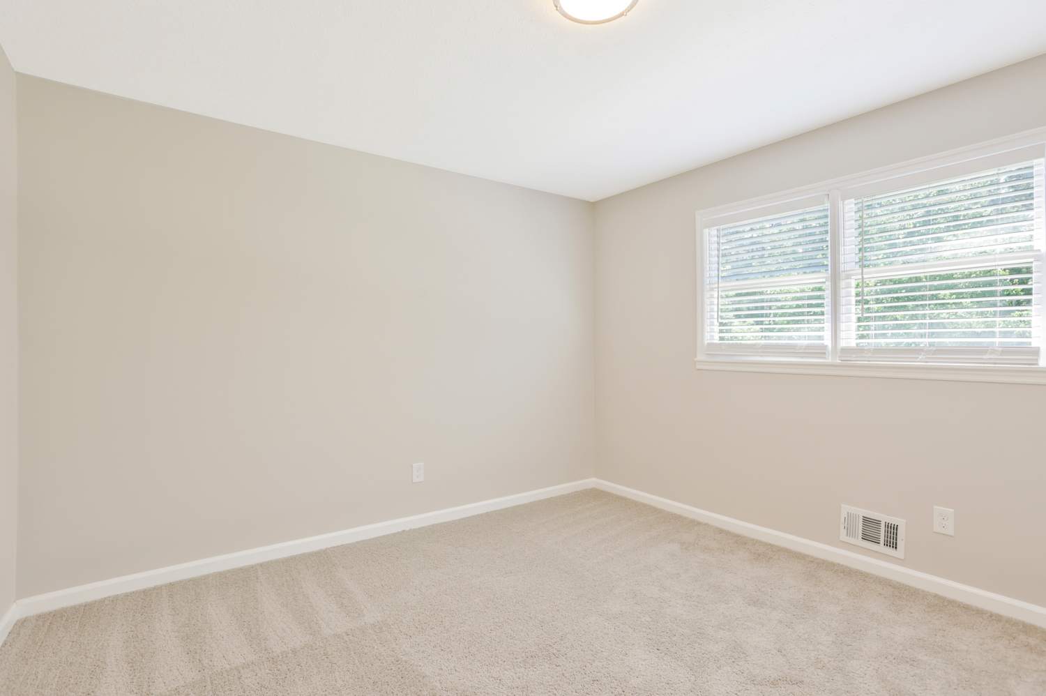 5614 Stewart Mill Rd, Douglasville photo 11