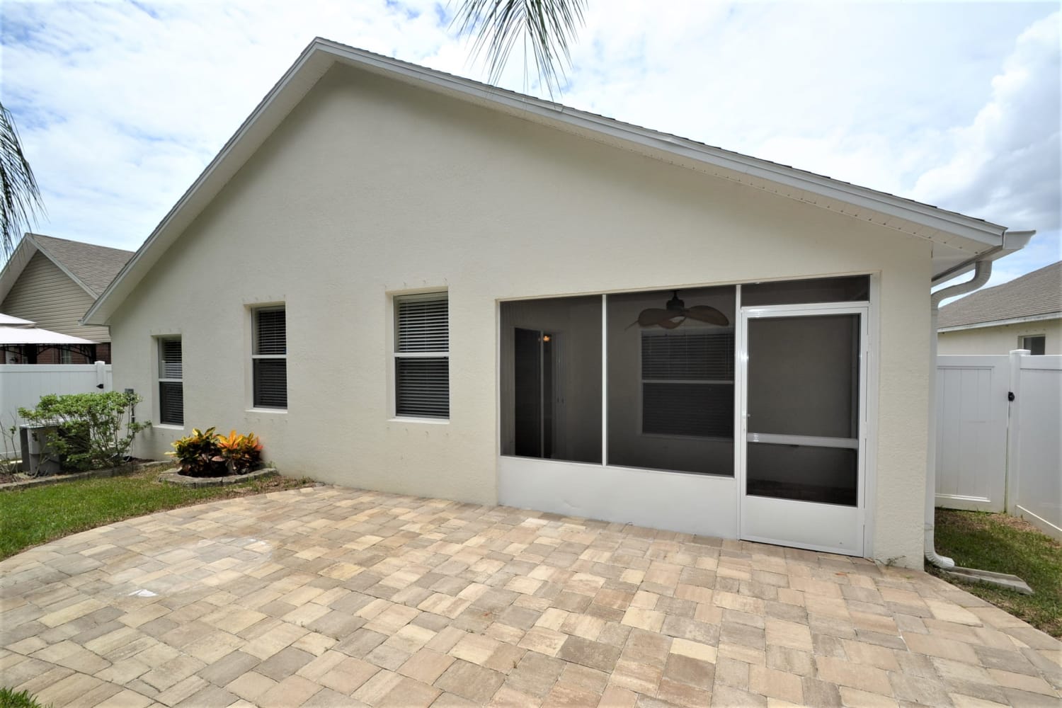 562 Coral Trace Blvd, Edgewater photo 12