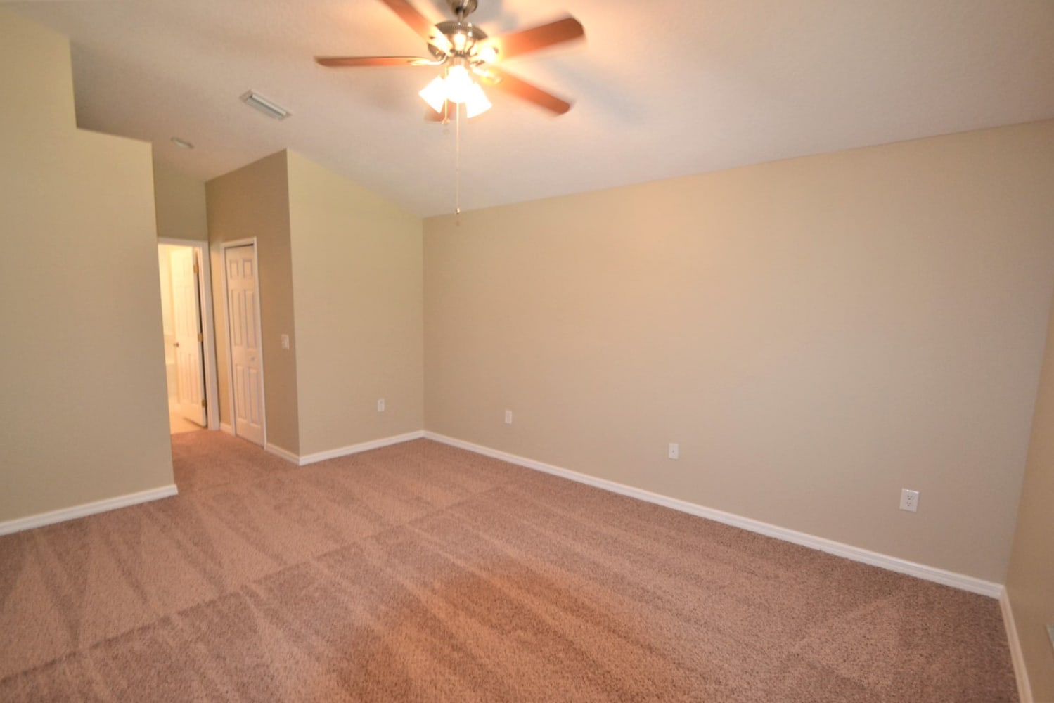 562 Coral Trace Blvd, Edgewater photo 6