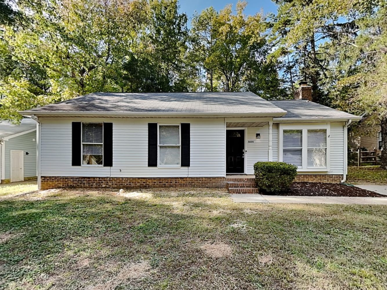 Front of 5625 Running Wood Ln, Charlotte, NC