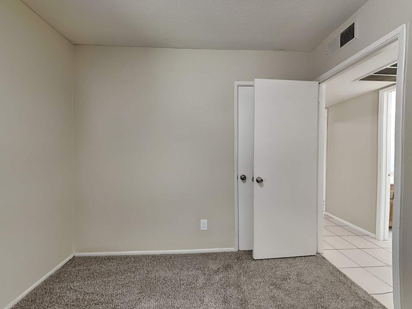 5634 W Altadena Ave, Glendale photo 13