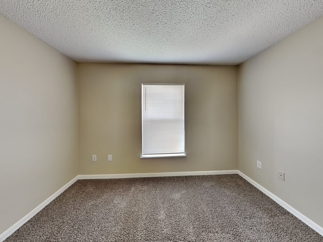 566 Kilimanjaro Dr, Kissimmee photo 6